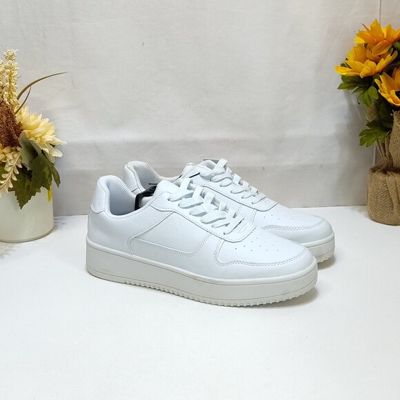 No Boundaries PU Platform Sneaker Women's Size11 Memory Foam Casual Shoe NWT - Picture 1 of 9